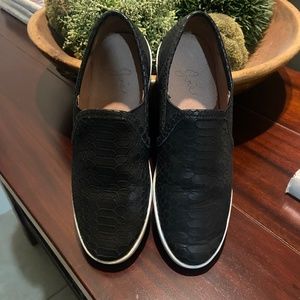 Joie black croc slides